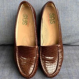 SAS loafer women's 7.5 m